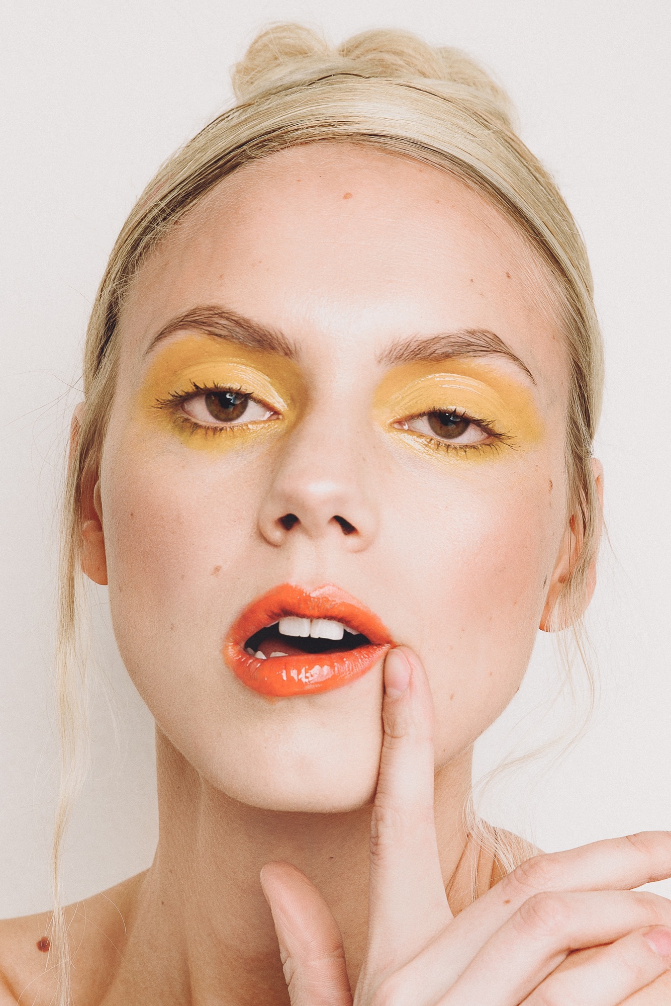 Creative colour makeup by Beattie Beauty